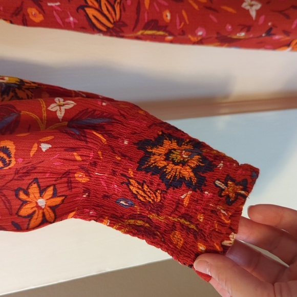 Old Navy Border Print Dress - Picture 4 of 7